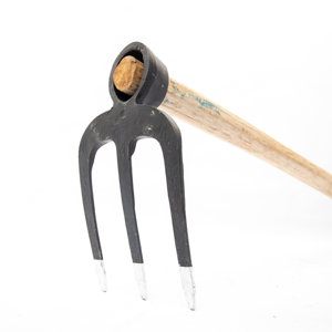 Forked Jembe